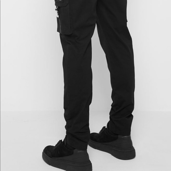 Maniere de voir Cargo pants with buckle detail - Picture 4 of 5